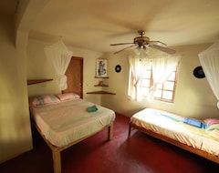Resort La Familia Guest House And Natural Farm (Port Antonio, Jamaica)