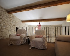 Cijela kuća/apartman Old Barn Converted Into A Loft (Montbrun-les-Bains, Francuska)