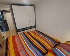 Toàn bộ căn nhà/căn hộ Cosy Apartment For 4 People With Wifi, Tv, Pets Allowed And Panoramic View (Draßmarkt, Áo)