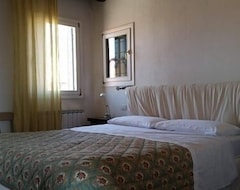 Hotel Ca' Fontanea (Venecija, Italija)