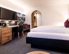 Hotelli Alpenhotel Schlüssel (Andermatt, Sveitsi)
