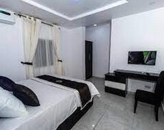 Otel Ekulu Apartments (Enugu, Nijerya)