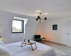 Cijela kuća/apartman GÎte Argoat- GÎte De Charme En Bord De Mer Avec Sauna Et Spa D&apos;extÉrieur (Plonévez-Porzay, Francuska)