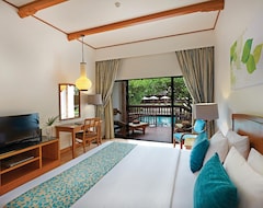 Woodlands Hotel And Resort Pattaya (Pattaya, Thailand)