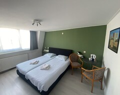 Hotel 't Sonnehuys (The Hague, Netherlands)