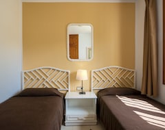 Hotel Camel s Spring (Costa Teguise, Spain)