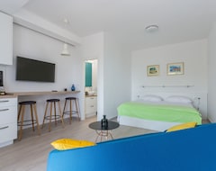 Koko talo/asunto Apartments Bella Vista (Župa dubrovačka, Kroatia)