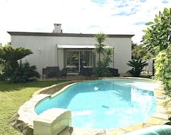 Toàn bộ căn nhà/căn hộ Standing Villa, A Maximum Of 12 People, Good Services, Pool, Billiard, Sauna (Agde, Pháp)