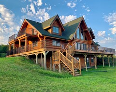 Entire House / Apartment Private Log House With Stunning Lake Views (Tabor, USA)