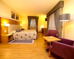 Khách sạn Hotel Condes De Lemos Espana (Monforte de Lemos, Tây Ban Nha)