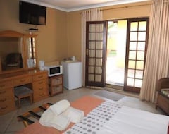 Khách sạn Dvine Guest House (Secunda, Nam Phi)