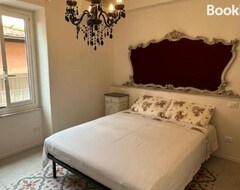 Bed & Breakfast Elegante Stanza Rossa Mottino23 (Lerici, Ý)