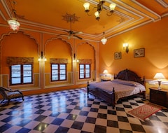 Lomakeskus Rajmahal Palace And Resort (Tonk, Intia)
