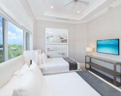 Hotel Beachcomber Grand Cayman (West Bay, Cayman Islands)