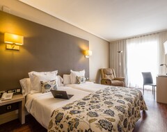 Khách sạn Num Hotel (Tarragona, Tây Ban Nha)