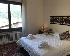 Bed & Breakfast B&B Marco Polo (Lavena Ponte Tresa, Ý)
