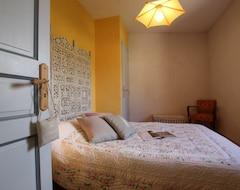 Toàn bộ căn nhà/căn hộ Gite Saint-beauzire, 2 Bedrooms, 4 Persons (Saint-Beauzire, Pháp)