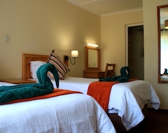 Khách sạn Riverbend Chalets (Underberg, Nam Phi)