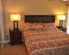 Casa/apartamento entero Ahora $ 139 al 15 de diciembre - Gran ubicación en la ciudad de Lahaina - Aina Nalu 1 cama / 1BA (Lahaina, EE. UU.)