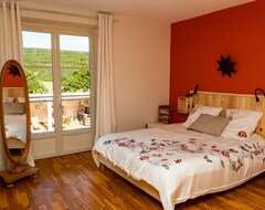 Cijela kuća/apartman Charming Room In Drôme Provençale (Roussas, Francuska)