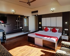Hotel Dalhousie Heights (Dalhousie, India)