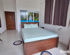 Khách sạn Baden Beach (Batticalao, Sri Lanka)