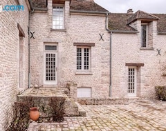 Toàn bộ căn nhà/căn hộ Magnifique Propriete En Pierre (Sceaux-du-Gâtinais, Pháp)