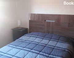 Entire House / Apartment Consistorial (El Quisco, Chile)