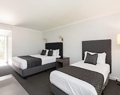 Khách sạn Hotel Lincoln Downs Resort & Spa (Batemans Bay, Úc)