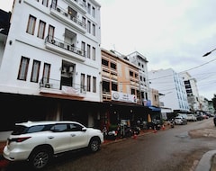 Khách sạn Sinakhone Vientiane Hotel (Viêng Chăn, Lào)