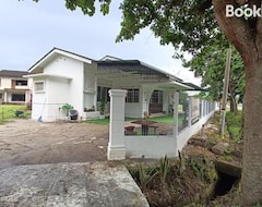 Hele huset/lejligheden Homestay Laman Dahlia (Kuala Kangsar, Malaysia)