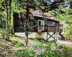 Cijela kuća/apartman Ossipee Log Cabin Connor Pond Location, Hiking Bayle Mt. Trail, Fish,ski Enjoy.. (West Ossipee, Sjedinjene Američke Države)