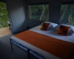 Otel Makulu Safari Camping (Embilipitiya, Sirilanka)