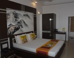 Hotelli New Banjara (Mount Abu, Intia)