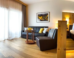 Hotelli Artnatur Dolomites Hotel & Spa (Seiser Alm, Italia)