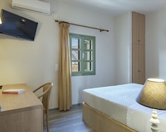 Hotelli Ambeli Apartments (Perivolos, Kreikka)