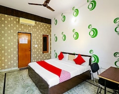 Oyo 73753 Hotel Park View (Meerut, Hindistan)