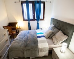 Hotel Cozy Apartment In The Center Of Pau. 6 Travelers. (Pau, Francuska)