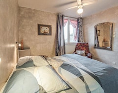 Toàn bộ căn nhà/căn hộ 3 Bedroom Accommodation In Rozier-côtes-daurec (Rozier-Côtes-d'Aurec, Pháp)
