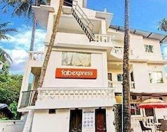 Hotel Fabexpress Golden Nest Deluxe (Calangute, Indija)