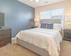 Tüm Ev/Apart Daire Modern Apartment In Prime Location (id7689x22) (Spring Hill, ABD)