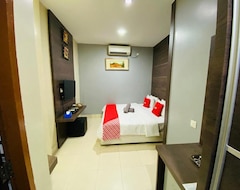 Khách sạn CT Hotel (Sitiawan, Malaysia)