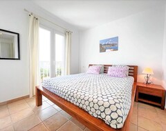 Tüm Ev/Apart Daire Top Floor Apartment In Prime Location With Views Overlooking The Marina & Coast (Santanyí, İspanya)