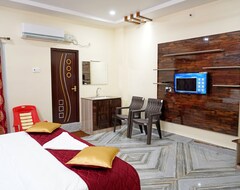 Khách sạn Devansh Bhanu Residency Dbr (Srikalahasthi, Ấn Độ)