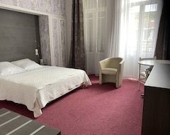Hotelli Hotel de Paris (Châtel-Guyon, Ranska)