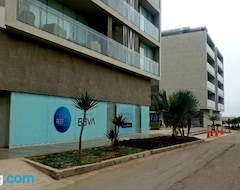 Entire House / Apartment Nuevo Condominio En Ocean Reef (Santo Domingo de los Olleros, Peru)