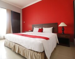 Khách sạn RedDoorz Premium @ Bukit Damai Indah (Balikpapan, Indonesia)