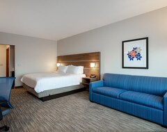 Hotel Holiday Inn Express And Suites Beloit (Beloit, USA)