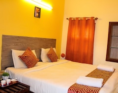 Kaveri Hotel Bed & Breakfast (Mysore, India)
