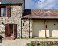 Cijela kuća/apartman Gite Le Mont, A La Campagne En Normandie, Proche Du Mont St Michel (Lolif, Francuska)